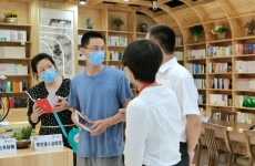 济南首家24小时泉城书房开放 未来不少于50家